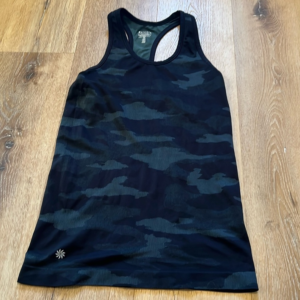 Athleta Racer Back Camo Tank Size XS